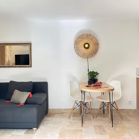 Chic - La Terrasse Bazille *