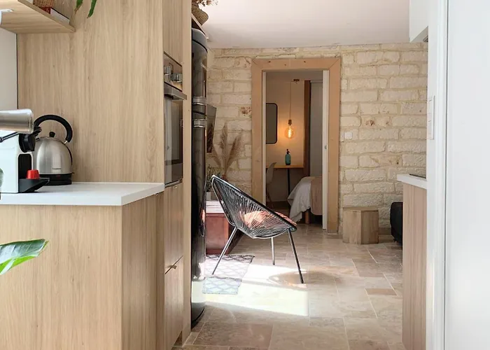 Chic - La Terrasse Bazille Μονπελιέ