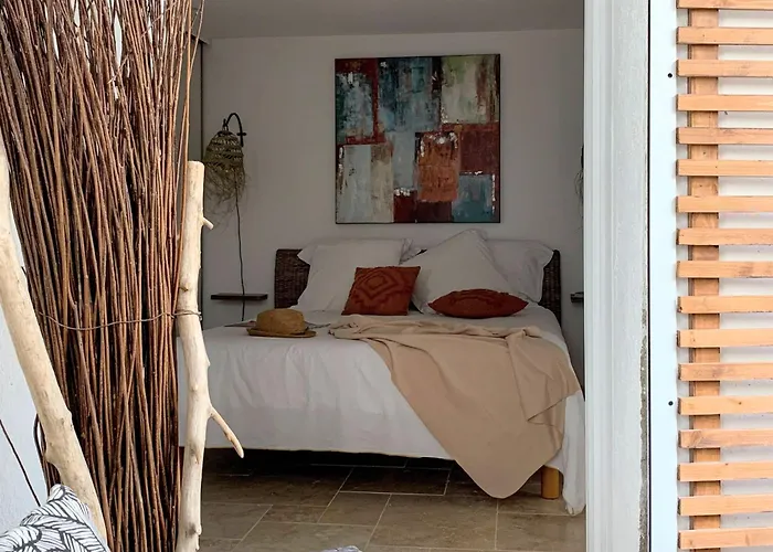 Chic - La Terrasse Bazille